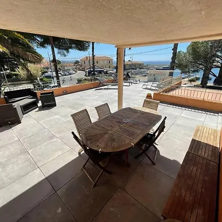110 M2 De Terras Vue Mer, Pieds Dans L Eau Pour 6 Pers Maxi Avec Clim Et Wifi Fibre Avec 390 Places De Parking Gratuites A Proximite