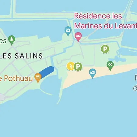 110 M2 De Terras Vue Mer, Pieds Dans L Eau Pour 6 Pers Maxi Avec Clim Et Wifi Fibre Avec 390 Places De Parking Gratuites A Proximite Hyères