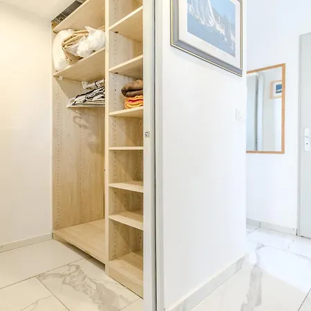 Apartman 110 M2 De Terras Vue Mer, Pieds Dans L Eau Pour 6 Pers Maxi Avec Clim Et Wifi Fibre Avec 390 Places De Parking Gratuites A Proximite *